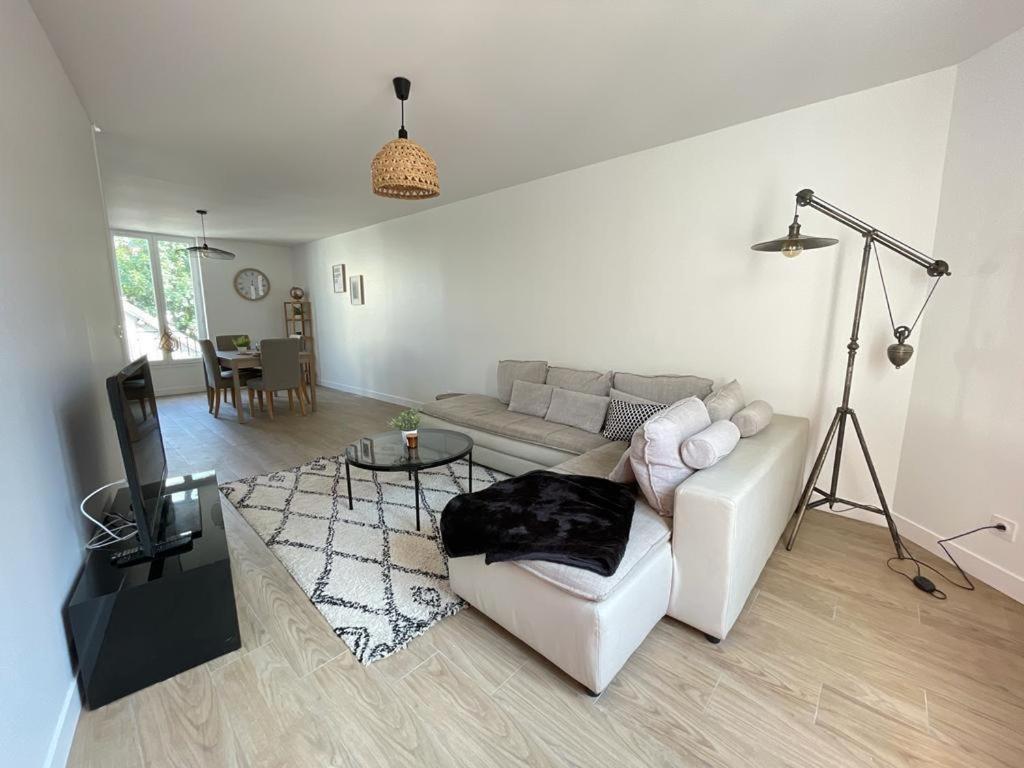 Ferienwohnung La Grenouillere Brie-Comte-Robert Exterior foto